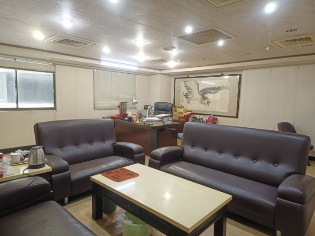 白宮企業大樓,台北市松山區南京東路三段