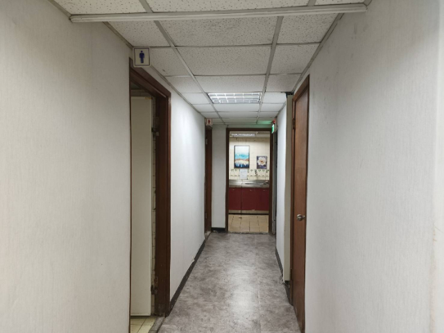 白宮企業大樓,台北市松山區南京東路三段