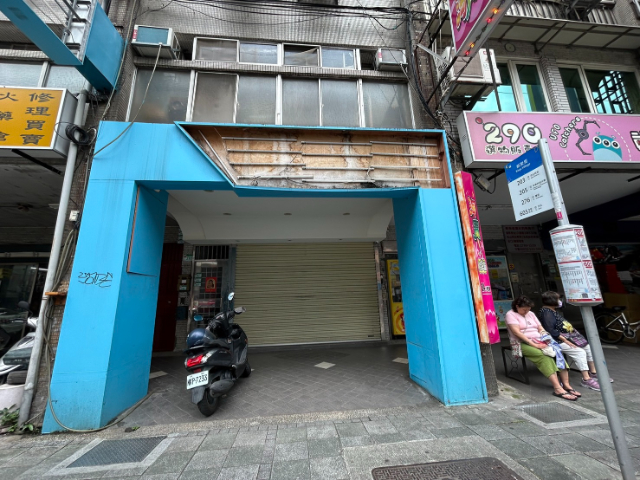 八德雙開人潮金店,台北市松山區八德路四段