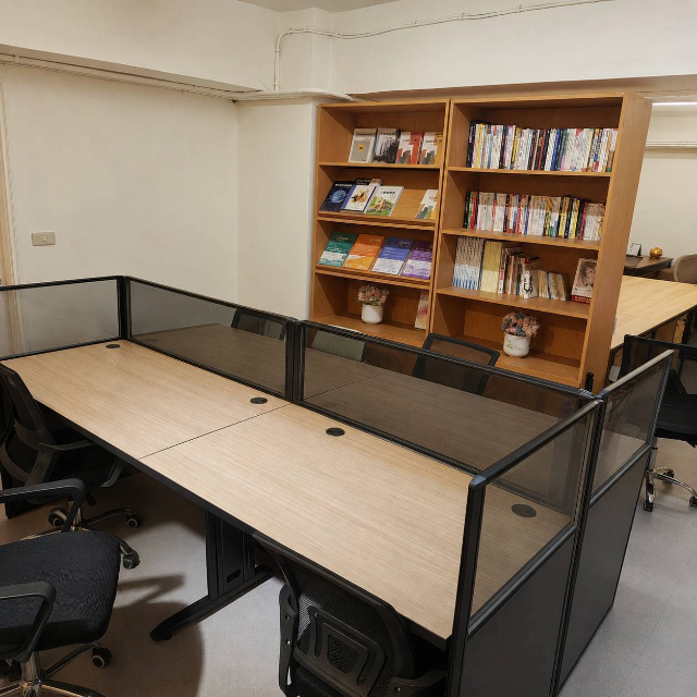 中山國中辦公室(1),台北市中山區民生東路三段