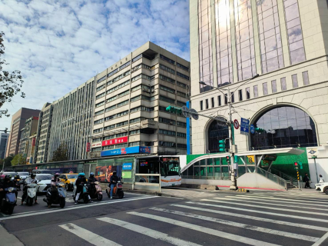 宏春大樓,台北市中山區南京東路三段