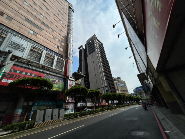 台北橋捷運金店,新北市三重區重新路二段