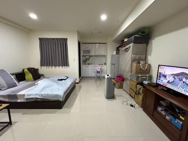 台北晶麒高樓景觀,台北市萬華區康定路