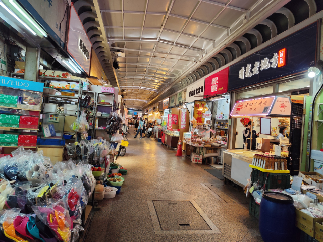 晴光市場人潮金店,台北市中山區雙城街