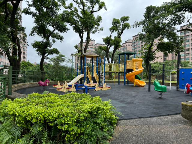 水蓮山莊面湖景,新北市汐止區湖前街