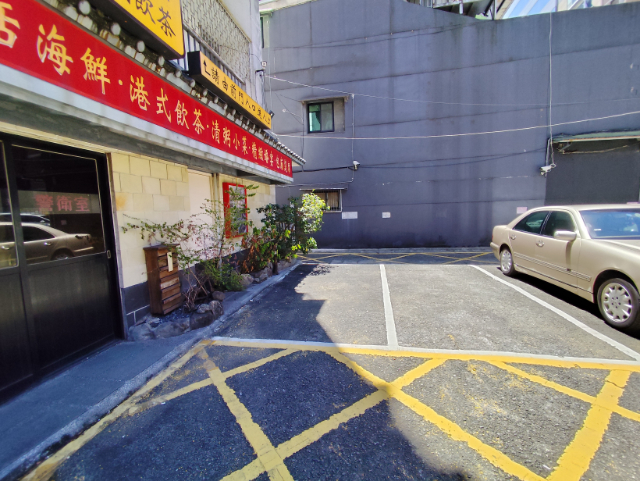 忠孝敦南大馬路金店,台北市大安區敦化南路一段