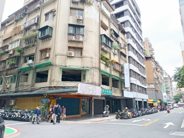 雙城街邊間2樓商辦,台北市中山區雙城街