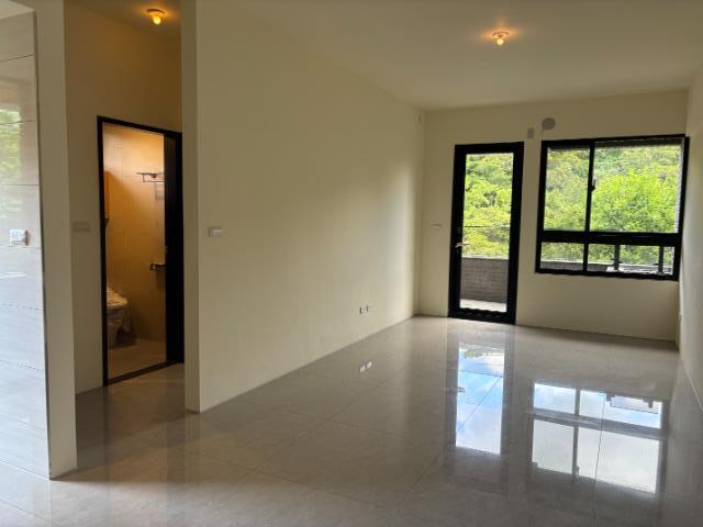 陽明山-菁山邸全新+車位(二),台北市士林區菁山路