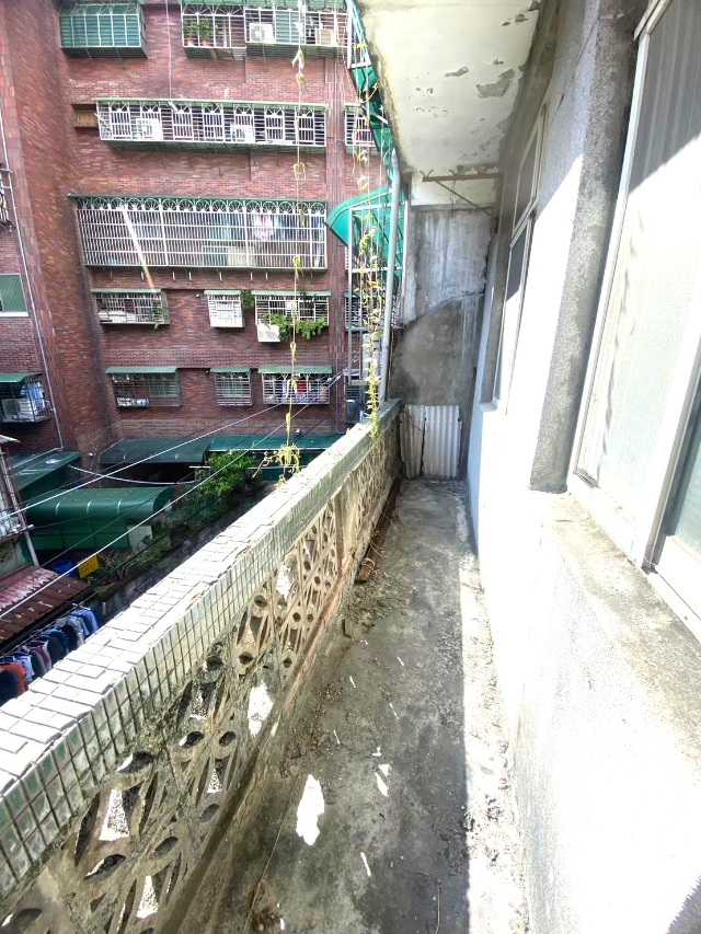 重慶公寓危老宅,新北市板橋區重慶路