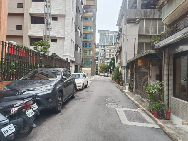 育達雙敦黃金三樓,台北市松山區寧安街