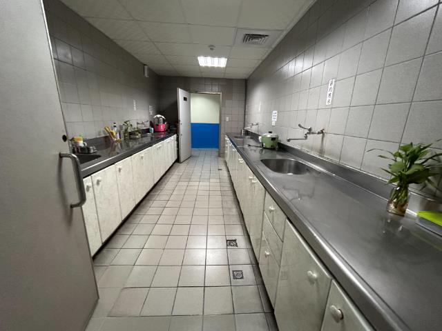 華隆經貿廠辦,新北市中和區中山路二段