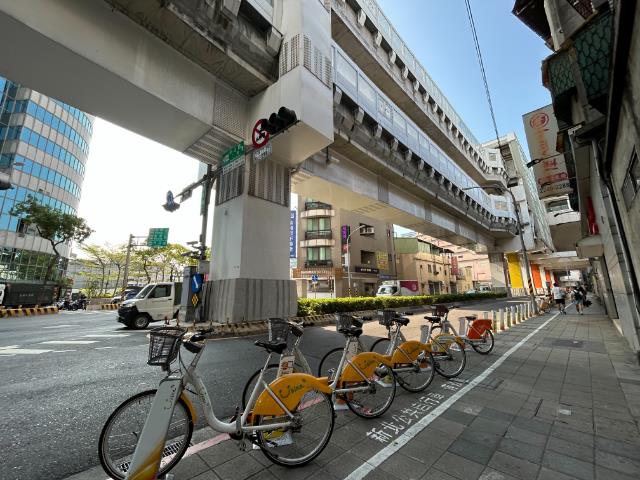 華隆經貿廠辦,新北市中和區中山路二段