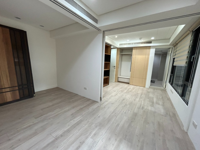 松機映虹園電梯三房,台北市松山區民族東路