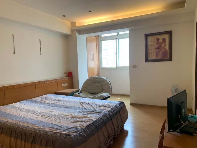 小巨蛋邊間敦中學區,台北市松山區南京東路四段