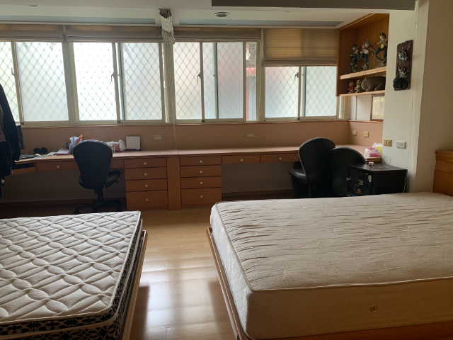 小巨蛋邊間敦中學區,台北市松山區南京東路四段