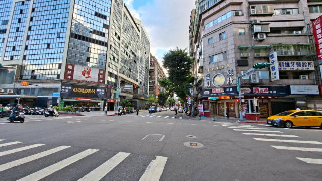 中山國小捷運住辦大廈(一),台北市中山區林森北路