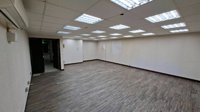 中山國小捷運住辦大廈(二),台北市中山區林森北路