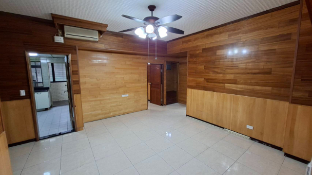 國館大巨蛋靜巷邊間華廈,台北市松山區光復南路