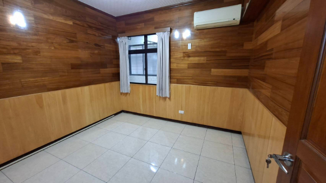 國館大巨蛋靜巷邊間華廈,台北市松山區光復南路