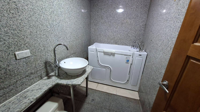 國館大巨蛋靜巷邊間華廈,台北市松山區光復南路