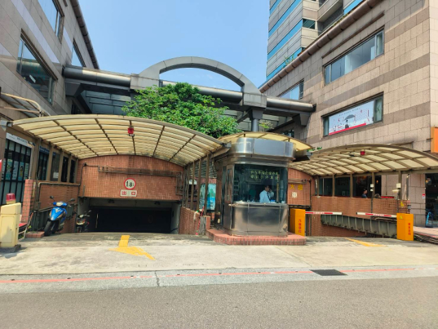 家美金融大樓,台北市信義區忠孝東路五段