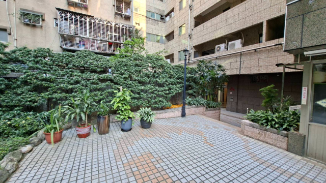 西門榮耀爵市高樓小宅,台北市萬華區長沙街二段