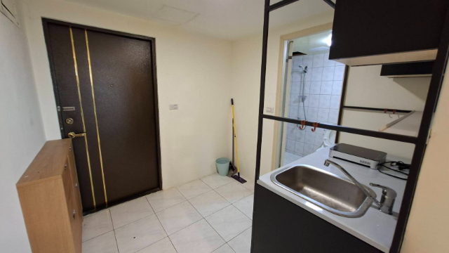 台北河岸美景低價小宅,台北市萬華區和平西路三段