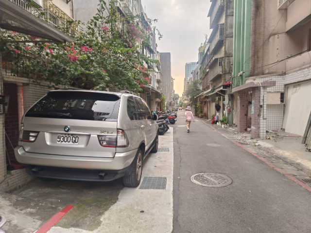 龍江靜巷庭院一樓,台北市中山區龍江路