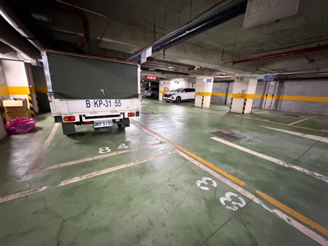 信基大樓世界金融車位,台北市信義區信義路四段