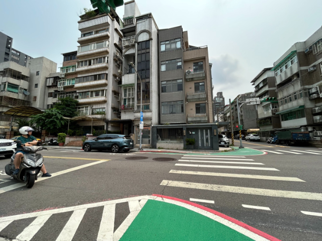 明德捷運店辦一樓,台北市北投區懷德街