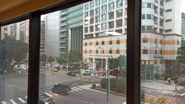 雙敦學區辦公大樓,台北市松山區八德路二段