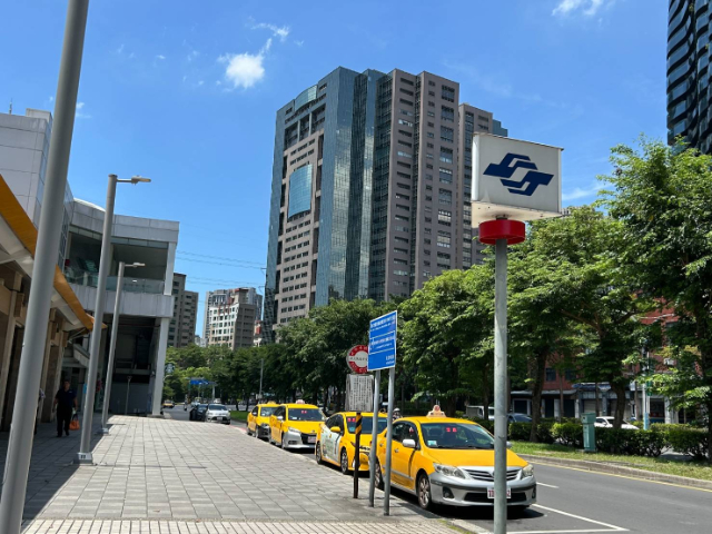 紅樹林安泰登峰企業廠辦,新北市淡水區中正東路二段