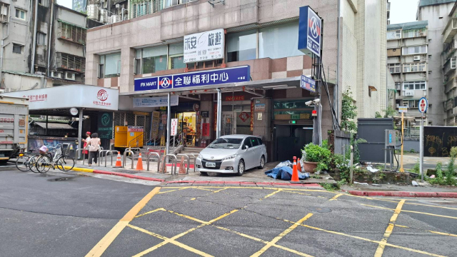雙敦學區一樓住辦店,台北市松山區延吉街