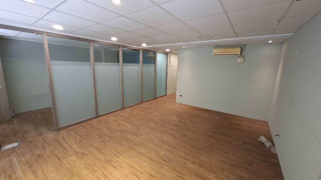 雙敦學區一樓住辦店,台北市松山區延吉街