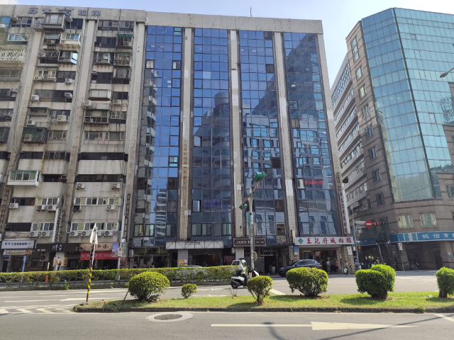 雙敦捷運純辦,台北市松山區八德路二段