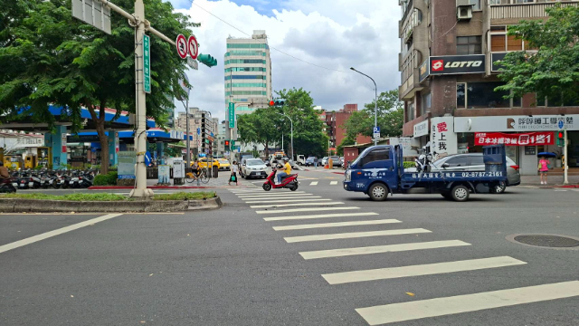 台北大小巨蛋商圈金店面,台北市松山區光復北路