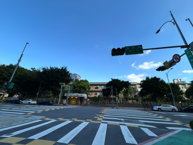 吉鑽4米5美妝,台北市中山區吉林路
